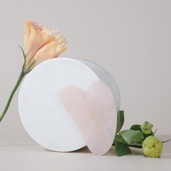 Rose Quartz Facial Gua Sha - Imagen 3